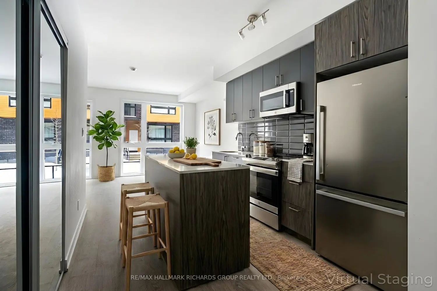 35 Birchcliff Avenue 23 photo 4