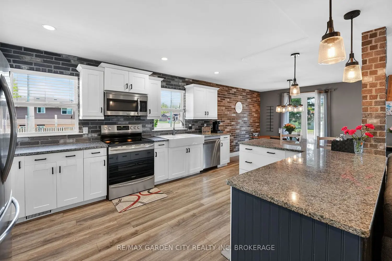 Additional image 2 of 725 Clare Avenue