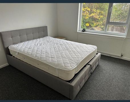 Babington Row, Leicester LE2, Room to rent