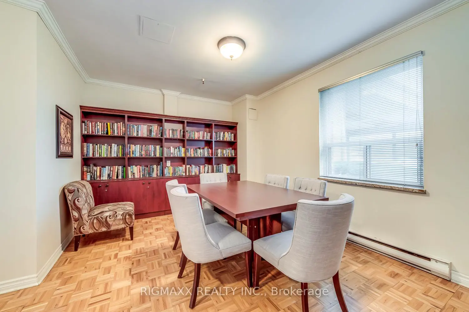 Additional image 18 of 1660 Bloor Street 801