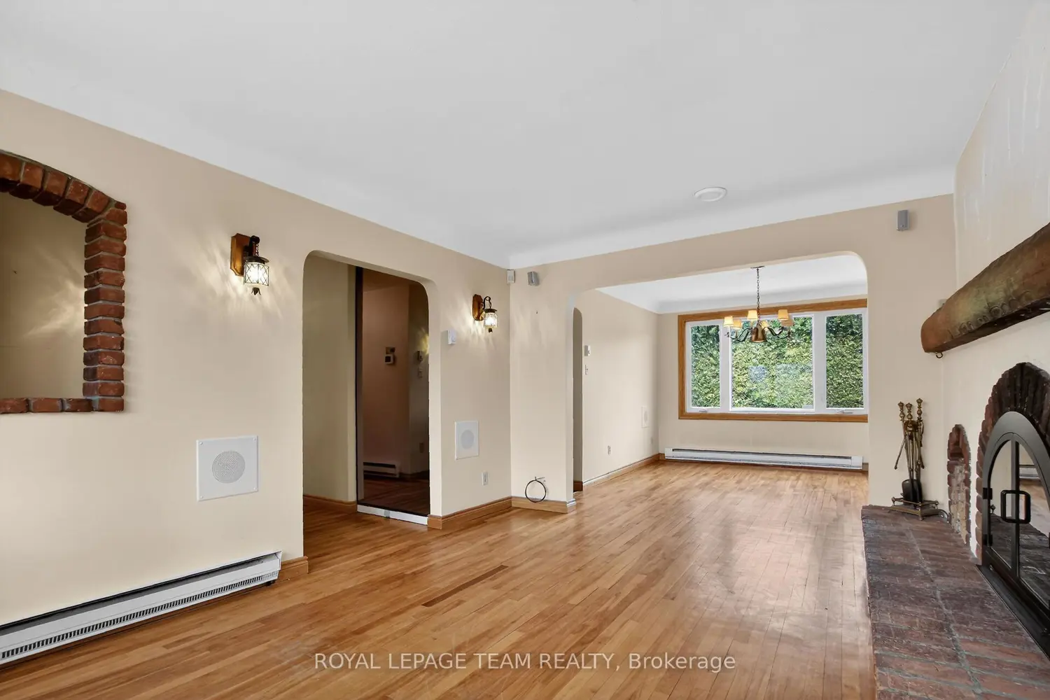 77 West Presland Road photo 4