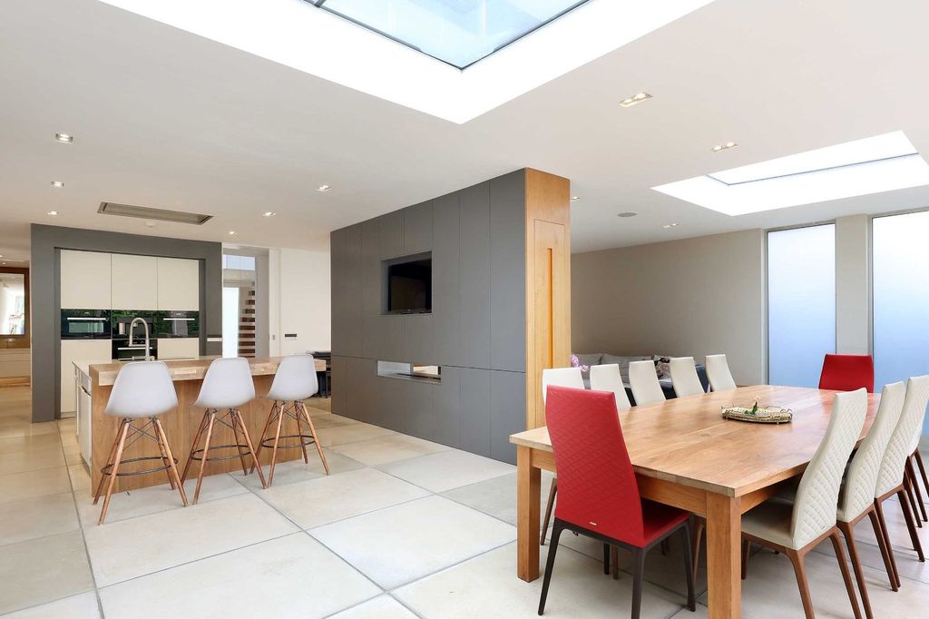 Additional image 6 of 4 bed detached house to rentChanner Drive, Penn, Buckinghamshire HP10