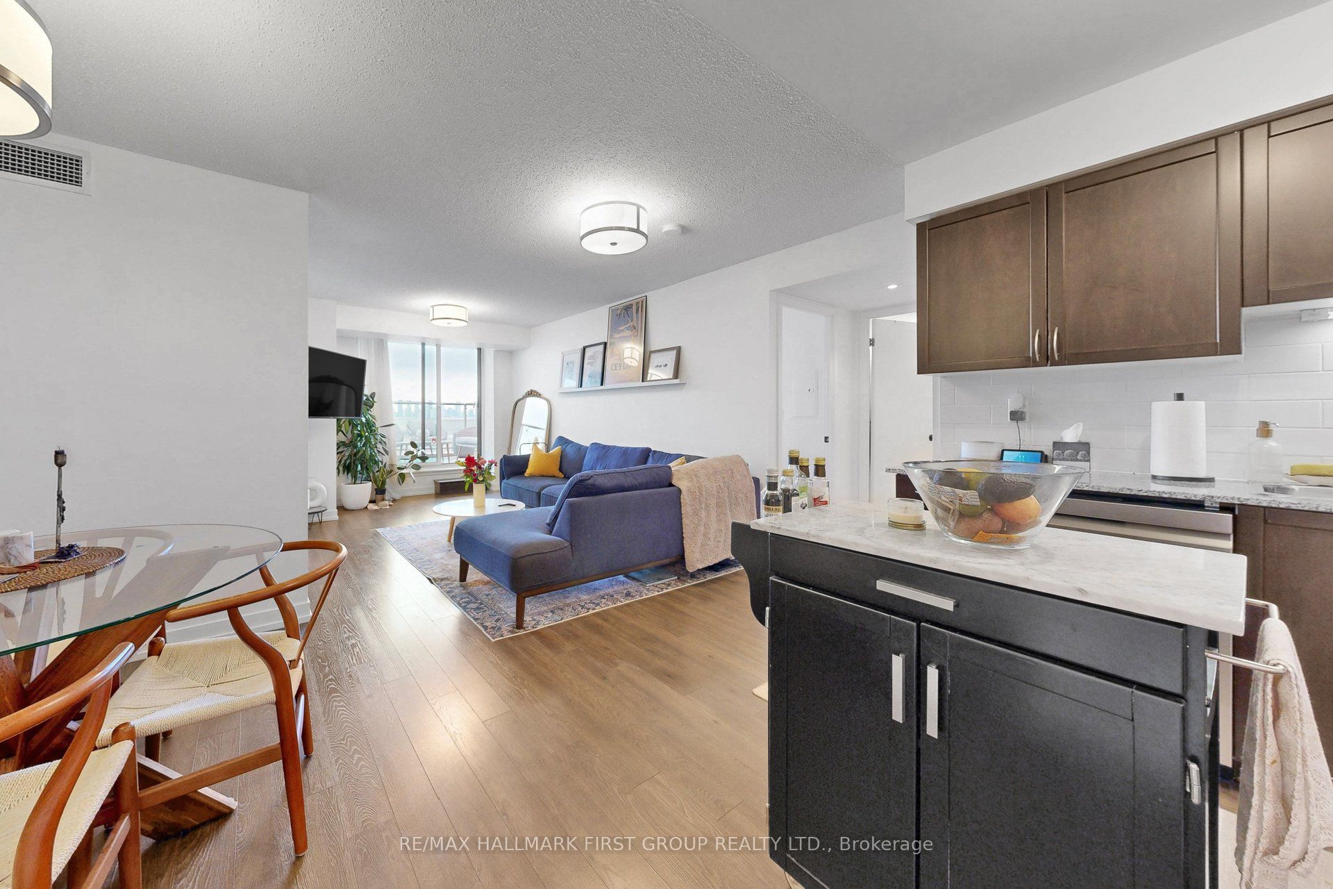 Additional image 4 of 918-812 Lansdowne Avenue, Toronto, ON, M6H 4K3
