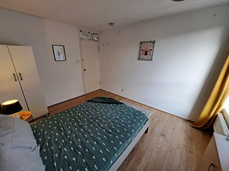 Additional image 2 of Room to rentParkway Crescent, London E15