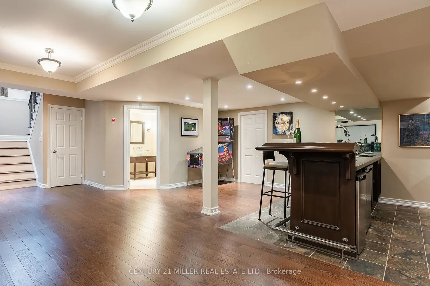 Additional image 13 of 1392 Clearwater Crescent