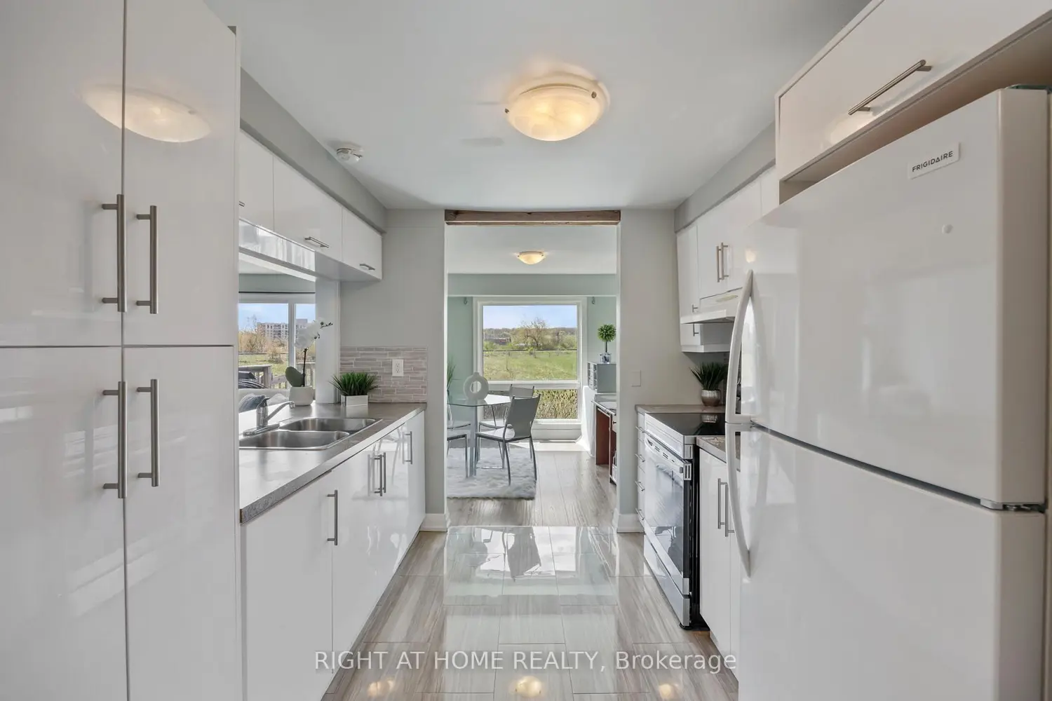 40 Imperial Road 20 photo 4
