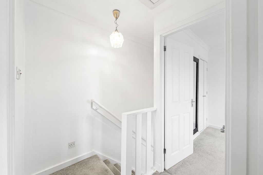 Additional image 10 of 2 bed end terrace house to rentBlackness Road, Linlithgow EH49
