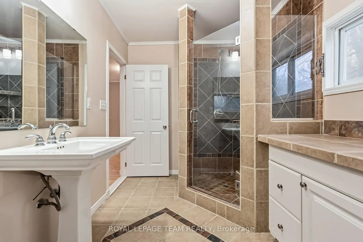 Additional image 11 of 4409 Carman Road
