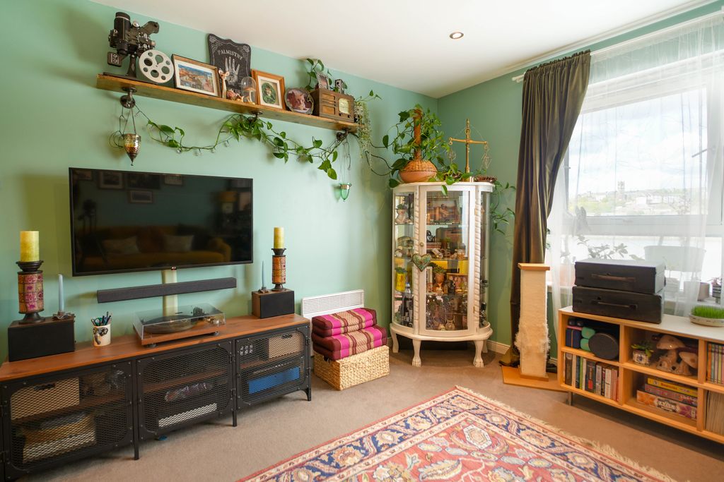 Additional image 5 of 2 bed flat for saleSouth Victoria Dock Road, Dundee DD1