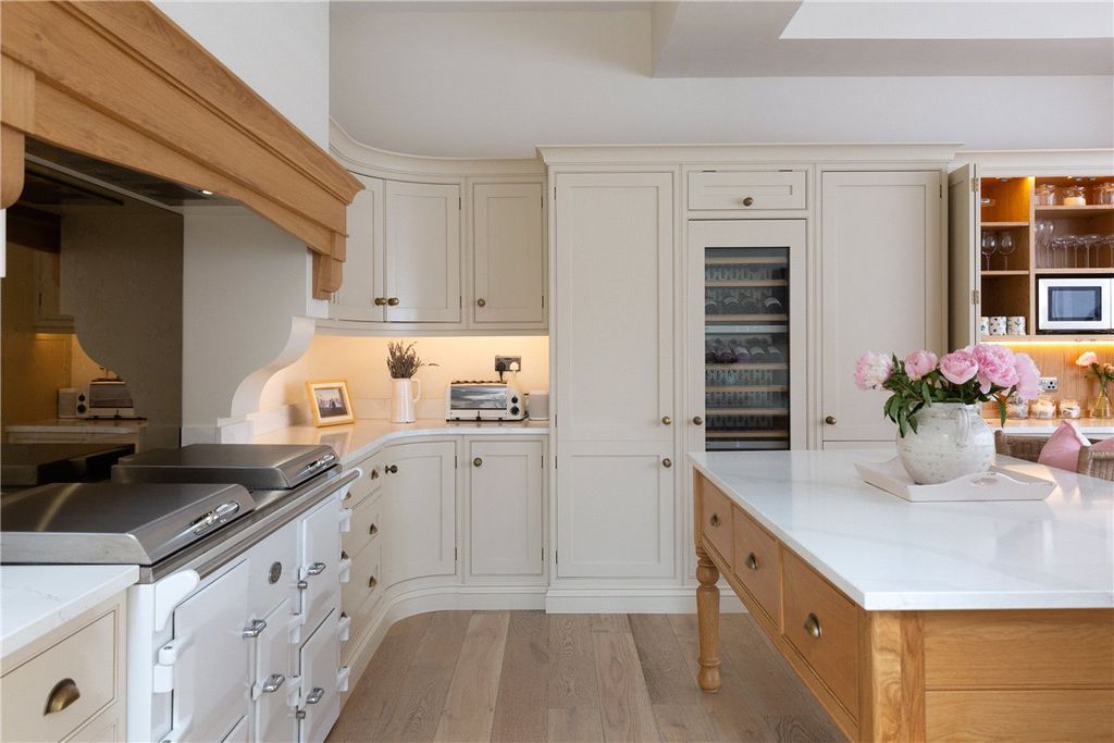 Additional image 14 of 6 bed end terrace house to rentThe Mount, York, North Yorkshire YO24