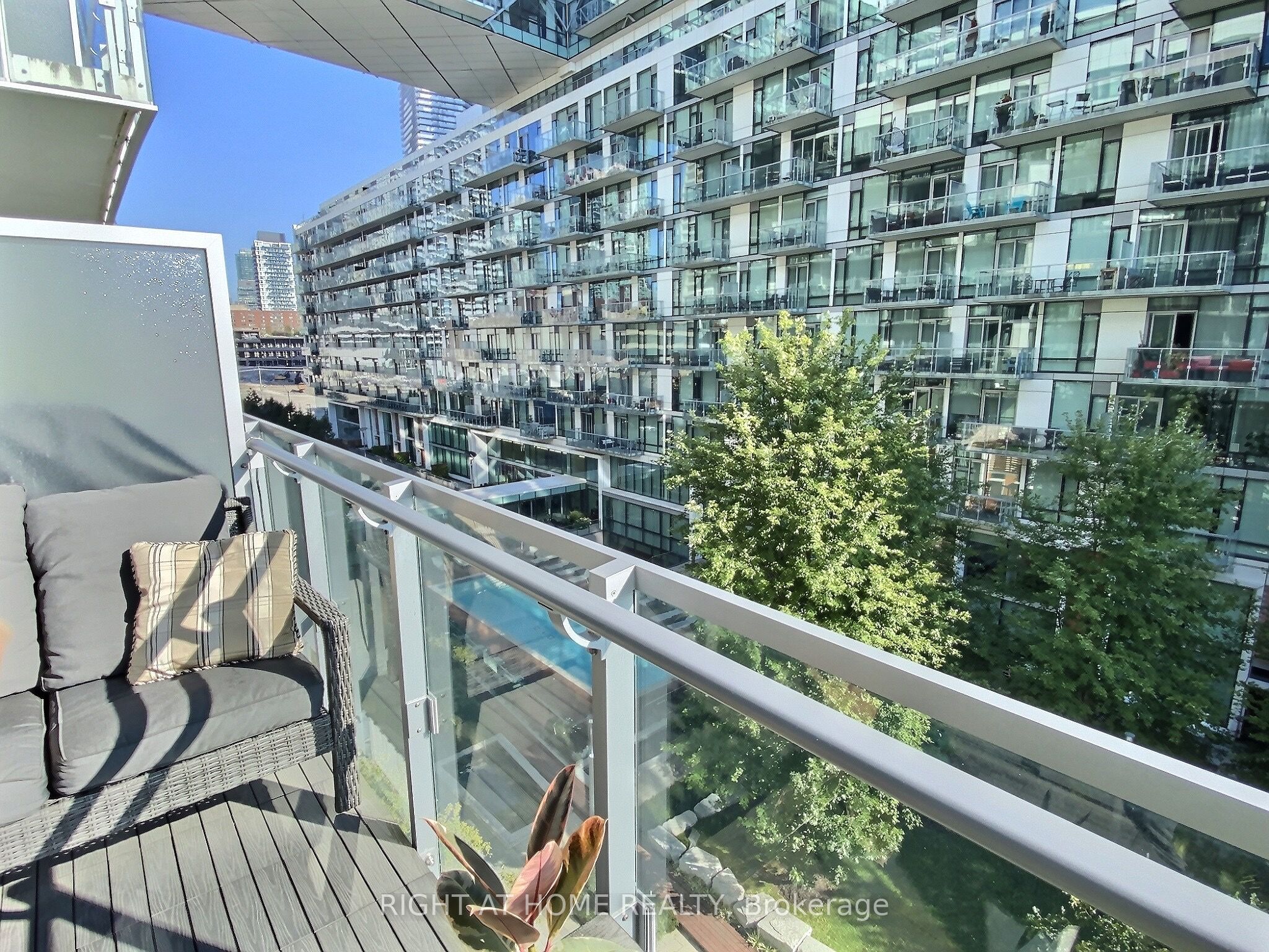 Additional image 4 of 515-39 Queens Quay E, Toronto, ON, M5E 0A5