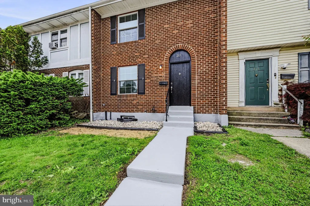 Additional image 3 of 217 W Edgewater Way, Newark, DE 19702