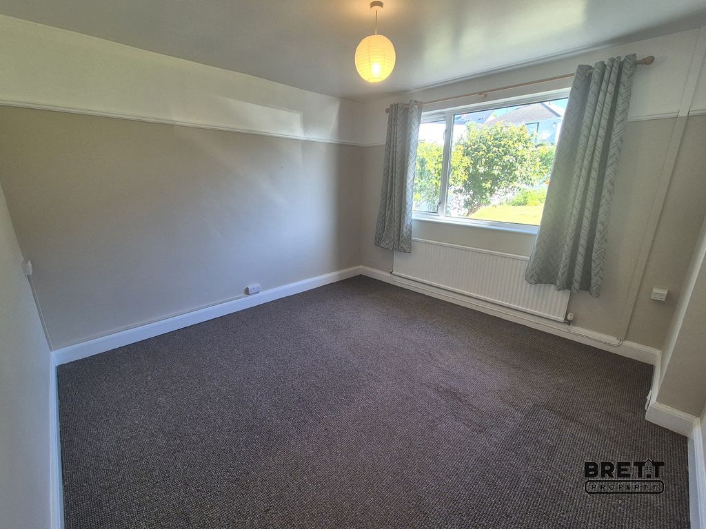 Additional image 9 of 4 bed detached house to rent14 Pointfields Crescent, Hakin, Milford Haven, Pembrokeshire. SA73