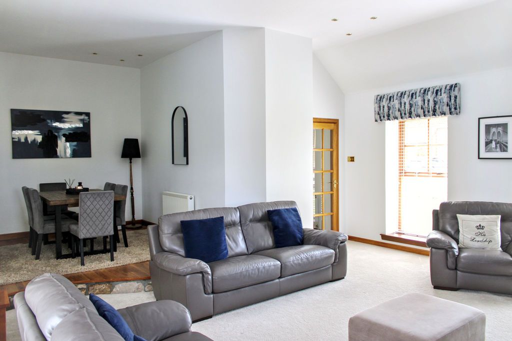 Additional image 10 of 4 bed cottage for saleKing O Muirs Farm Steading, Alloa FK10
