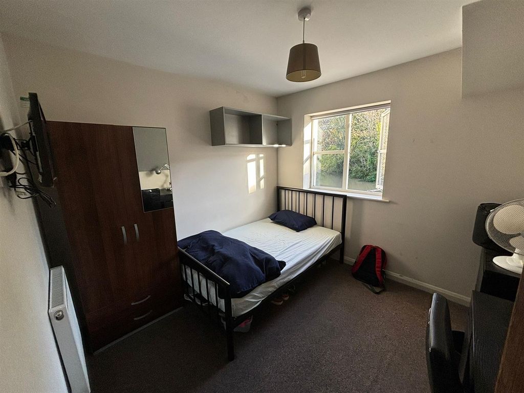 Additional image 3 of 1 bed flat to rentCanal Bridge, Bath BA2