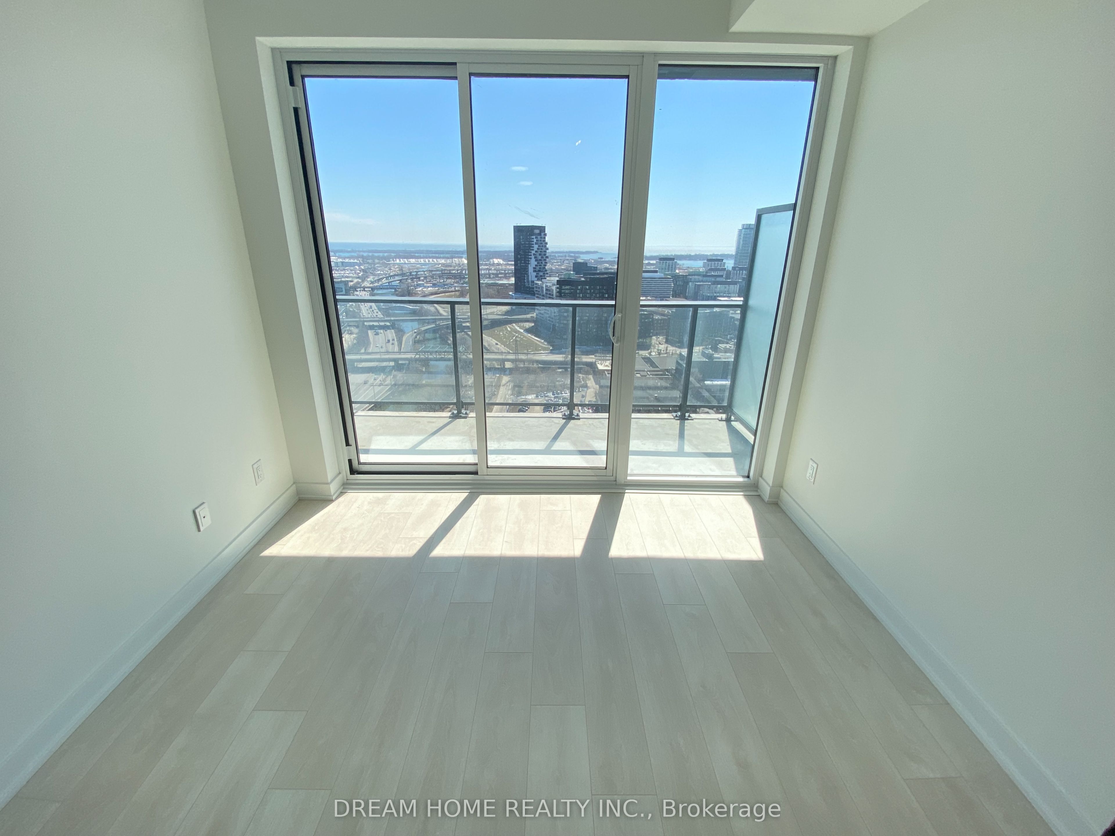 Additional image 5 of 2503-5 Defries Street, Toronto, ON, M5A 0W7