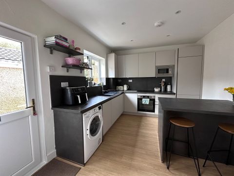 Kilvey Terrace, St. Thomas, Swansea SA1