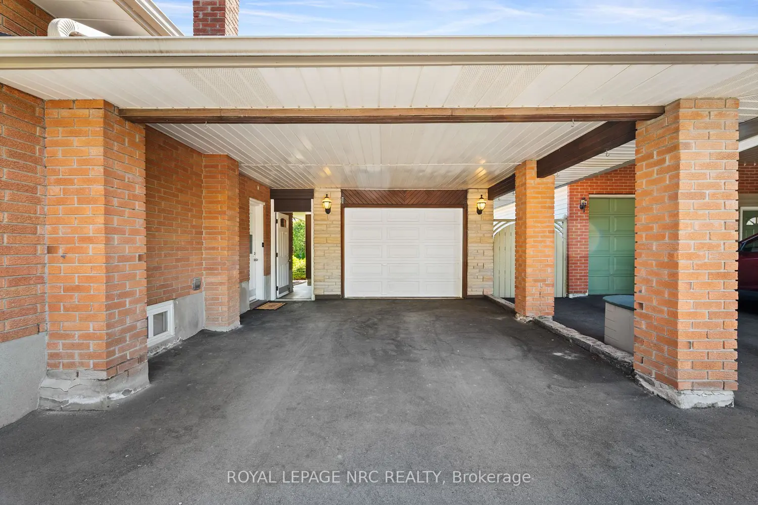 Additional image 9 of 12 Glenview Avenue