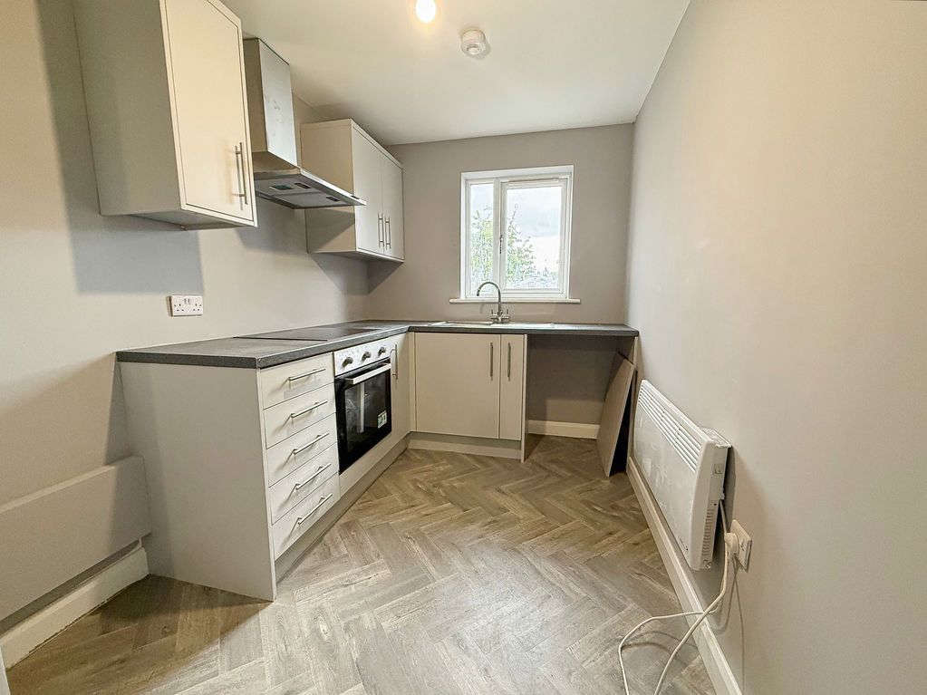 2 bed flat to rentFrodingham Road, Scunthorpe DN15