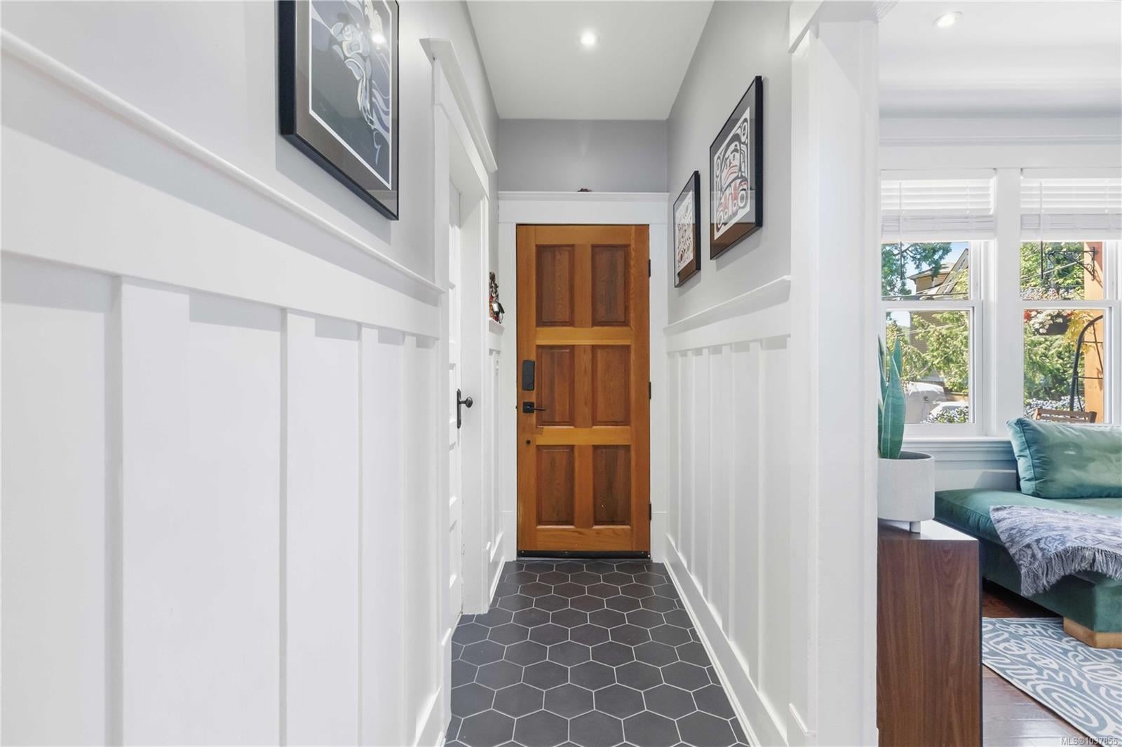 Additional image 5 of 1742 Albert Avenue, Victoria, BC, V8R 1Z1