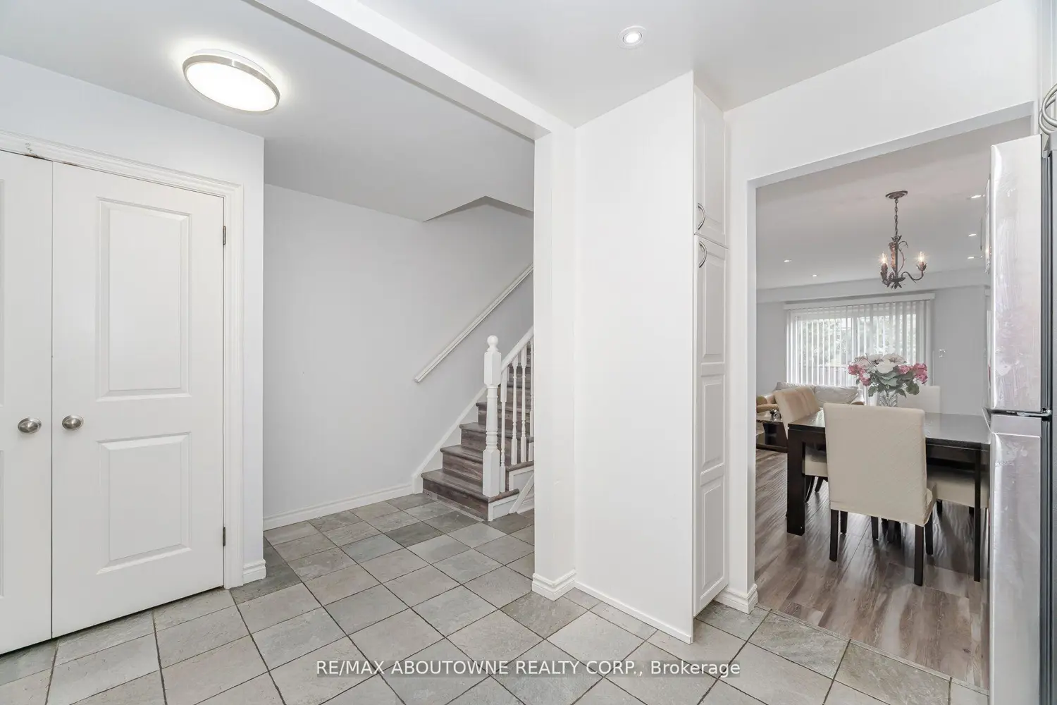 Additional image 5 of 2779 Gananoque Drive 27