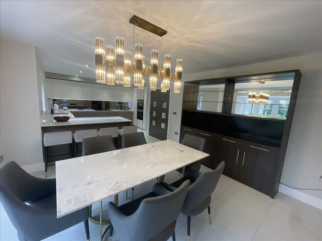 Additional image 12 of 2 bed flat to rentFriary Court, 189 St Bernards Road, Solihull B92