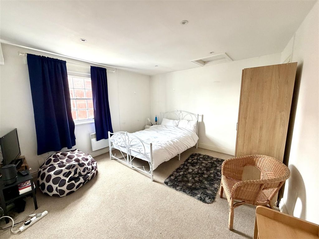 Additional image 4 of 1 bed flat for saleCity Centre Living, Picton Street, Montpelier, Bristol BS6