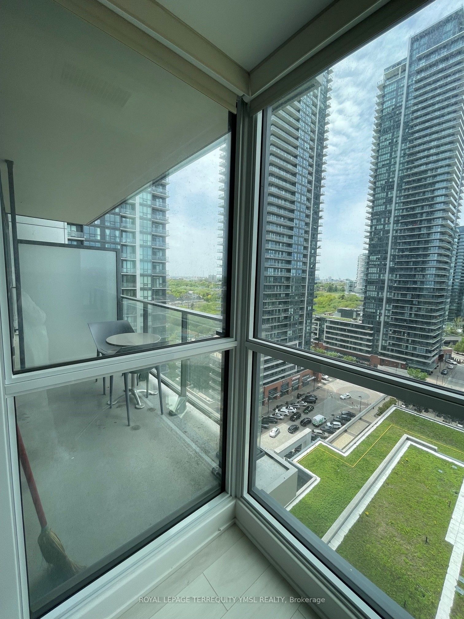 Additional image 3 of 1806-2200 Lake Shore Boulevard W, Toronto, ON, M8V 1A4