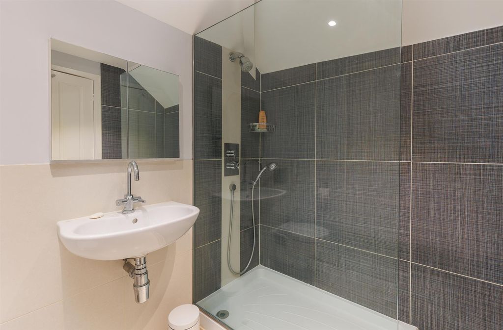 Additional image 40 of 7 bed detached house for salePuckpool, Isle Of Wight PO33