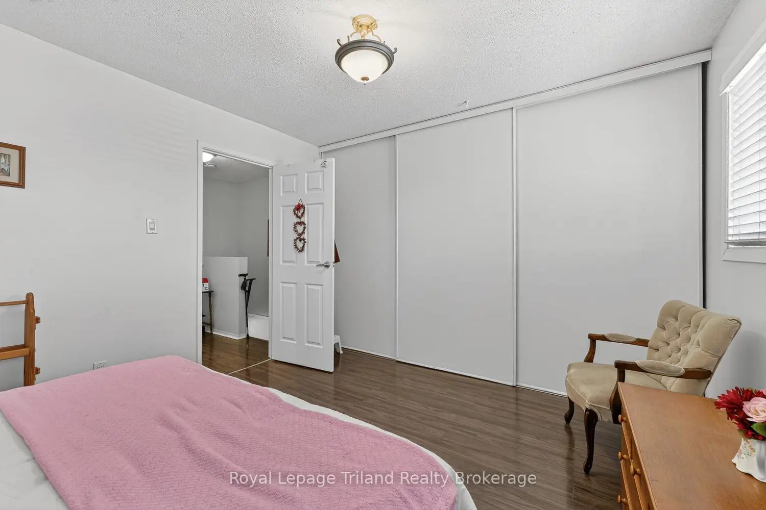 Additional image 9 of 1135 Nellis Street 11