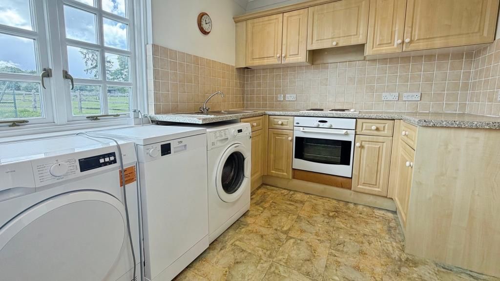 Additional image 2 of 2 bed cottage to rentEast Woodhay, Berkshire RG20
