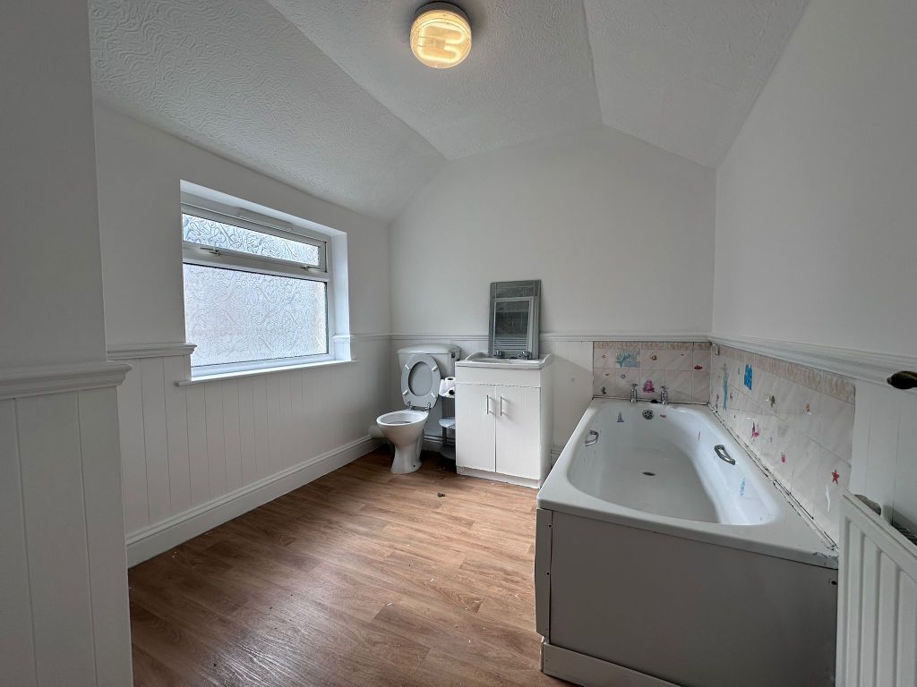 Additional image 11 of 3 bed terraced house to rentDanygraig Road, Neath SA11