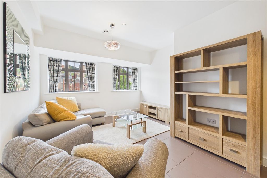 2 bed flat for saleColston Avenue, Bristol BS1