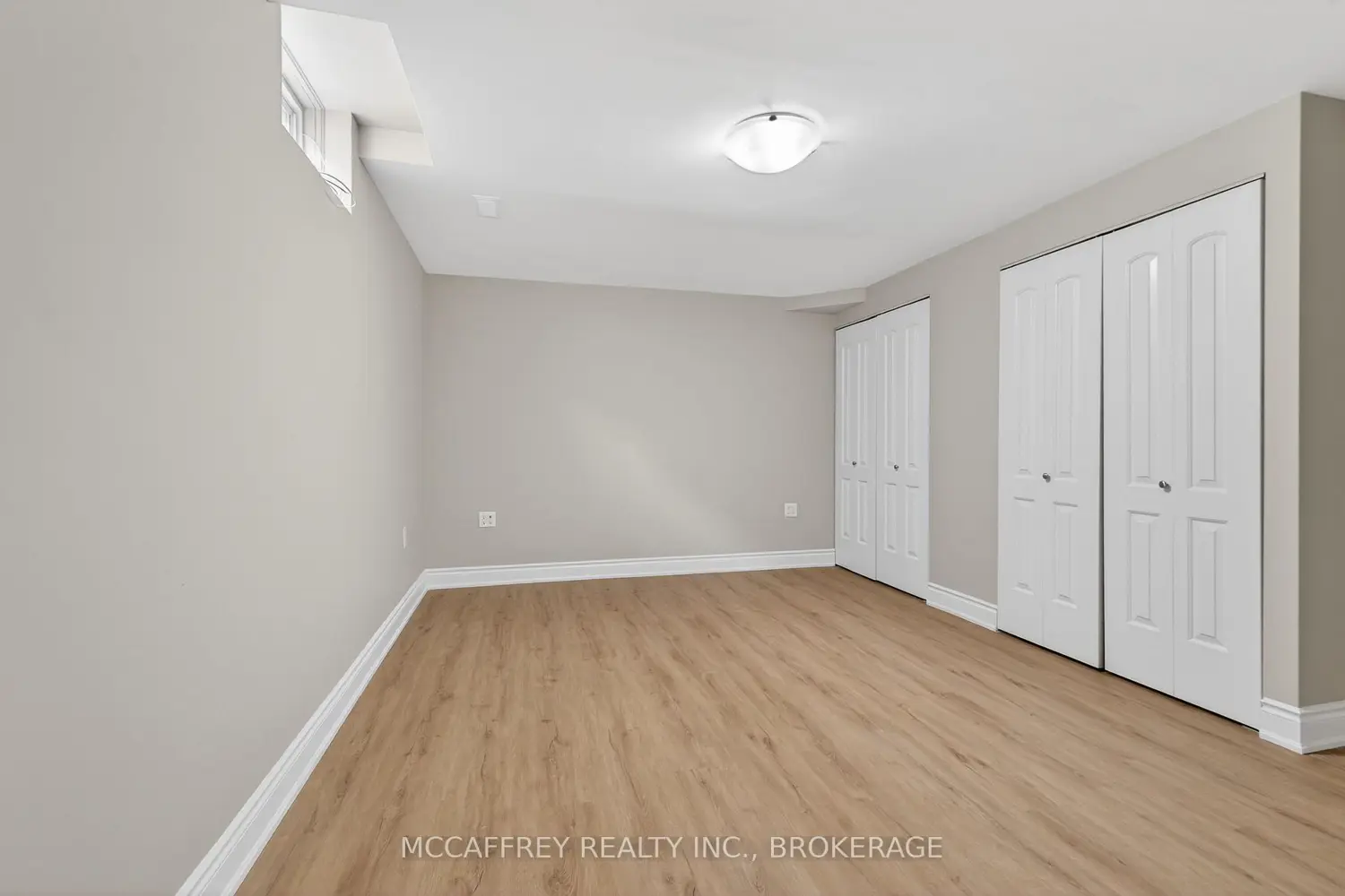 Additional image 16 of 25 Kanvers Way