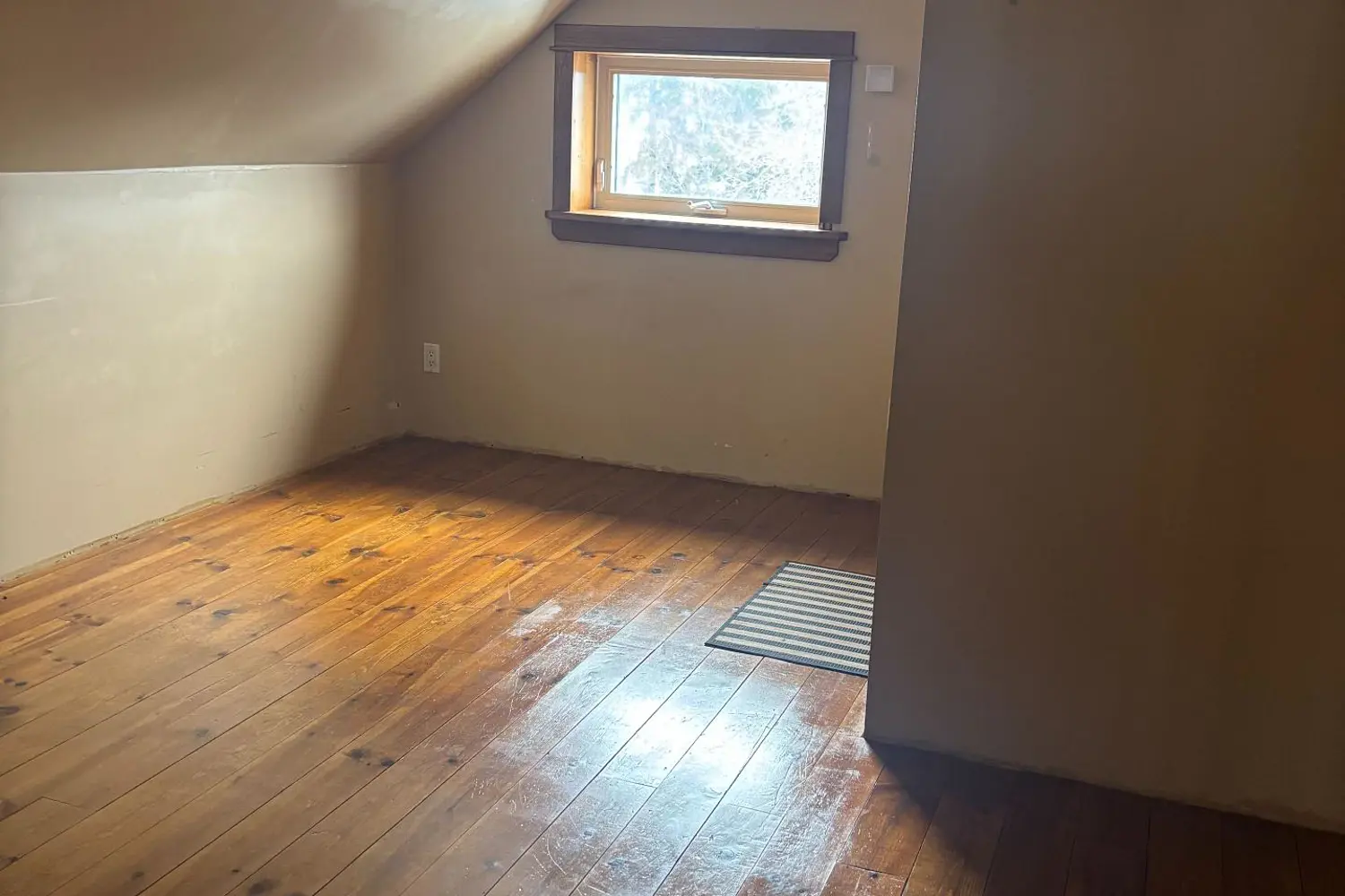 Additional image 10 of 575 Georgina Avenue