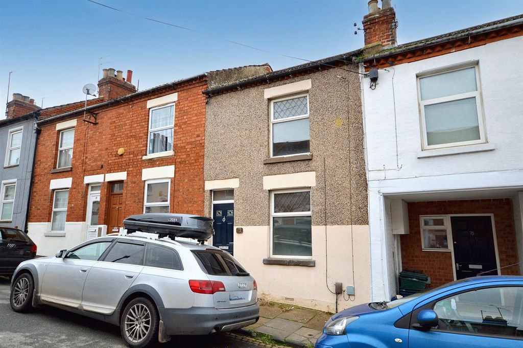 2 bed terraced house to rentSalisbury Street, Northampton NN2