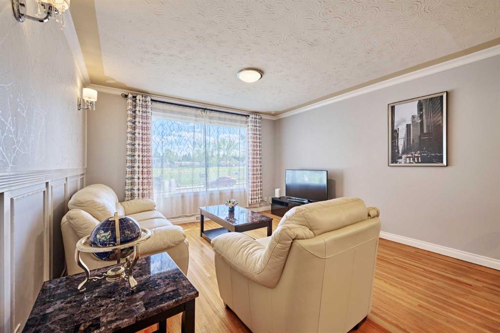 Additional image 4 of 812A 69 Avenue SW, Calgary, AB, T2V 0P3