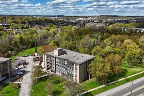 Additional image 8 of 404-400 Champlain Boulevard, Cambridge, ON, N1R 7J6
