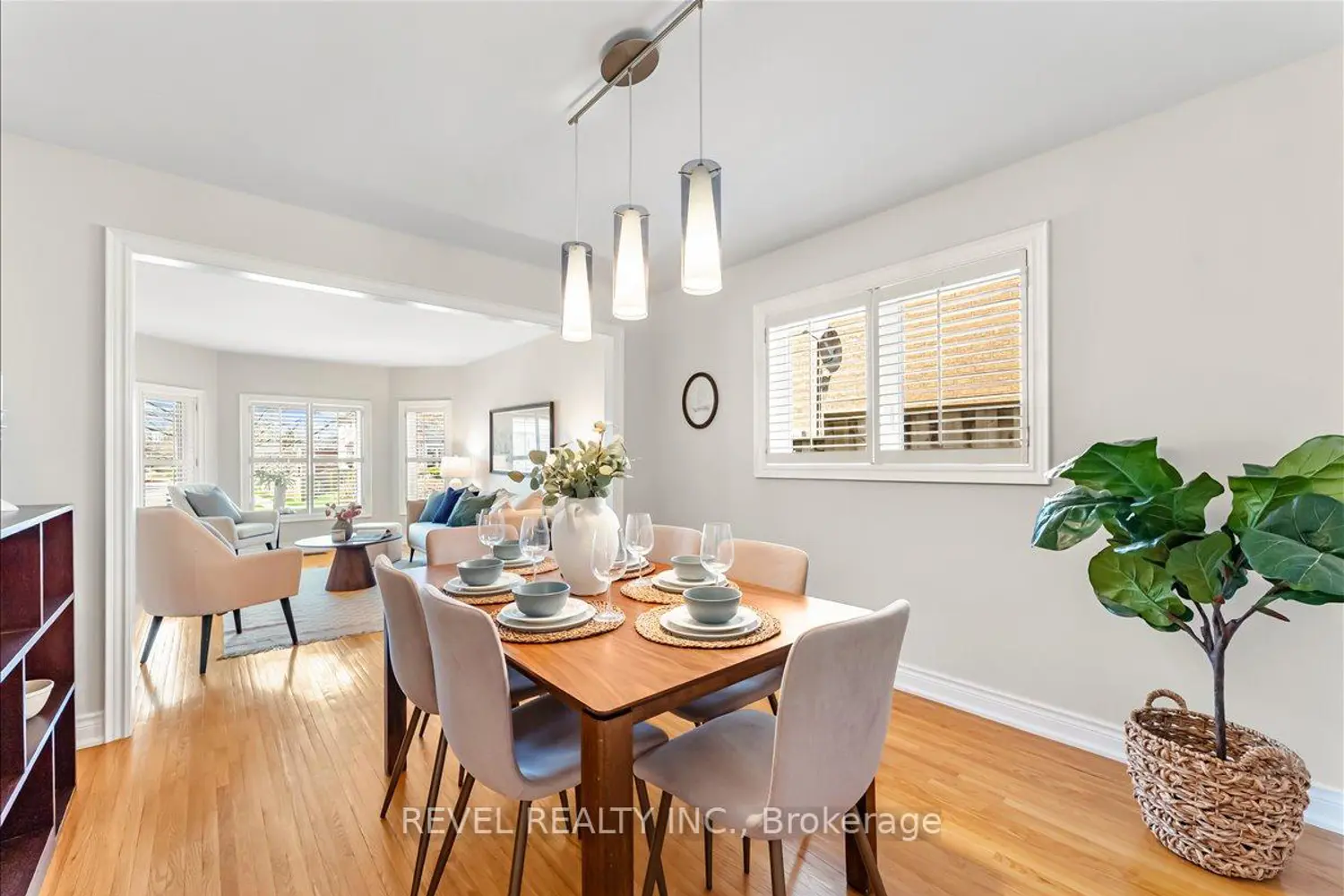 30 Linderwood Drive photo 5