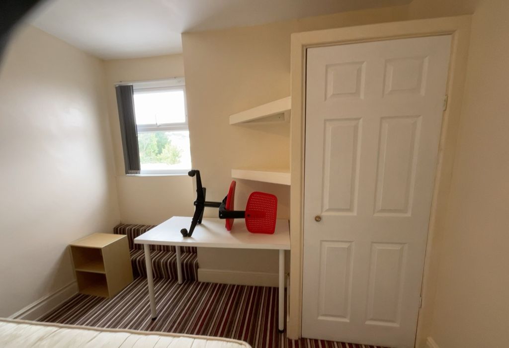 Additional image 6 of 7 bed shared accommodation to rentFinsbury Terrace, Swansea SA2
