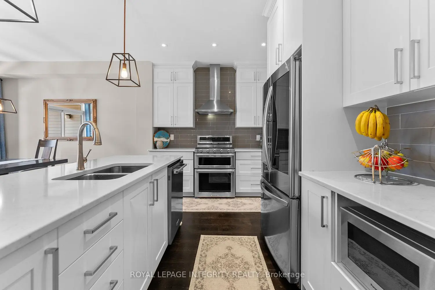 270 Shinleaf Crescent photo 2