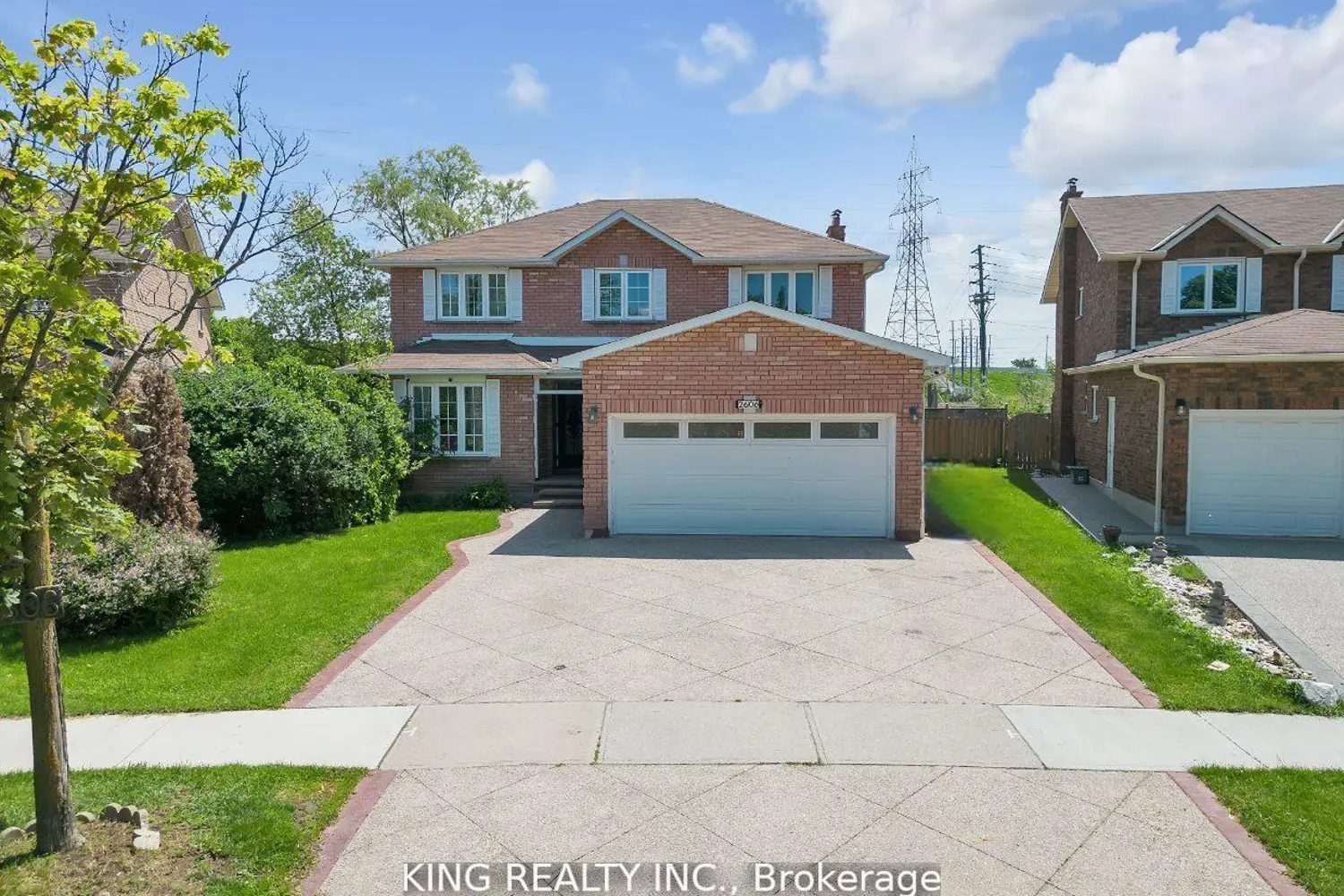 2606 Ambercroft Trail