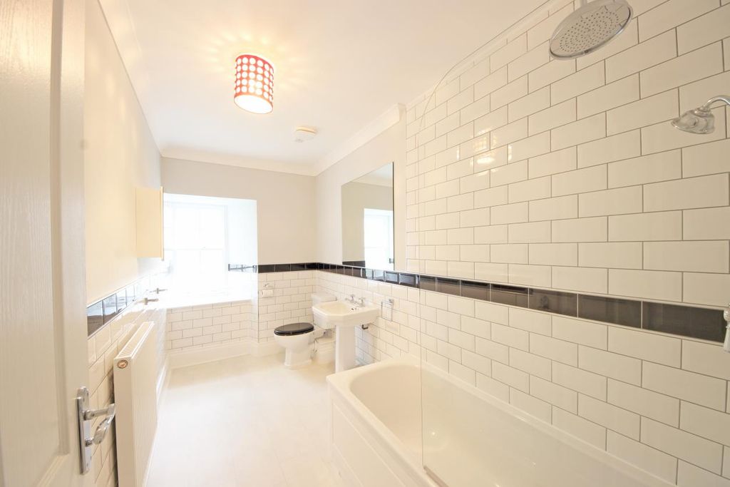 Additional image 7 of 2 bed flat to rentHedgefield House, Culduthel Road, Inverness IV2