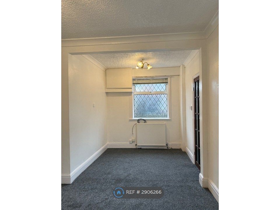 Additional image 16 of 3 bed semi-detached house to rentAuckland Road, Scunthorpe DN15