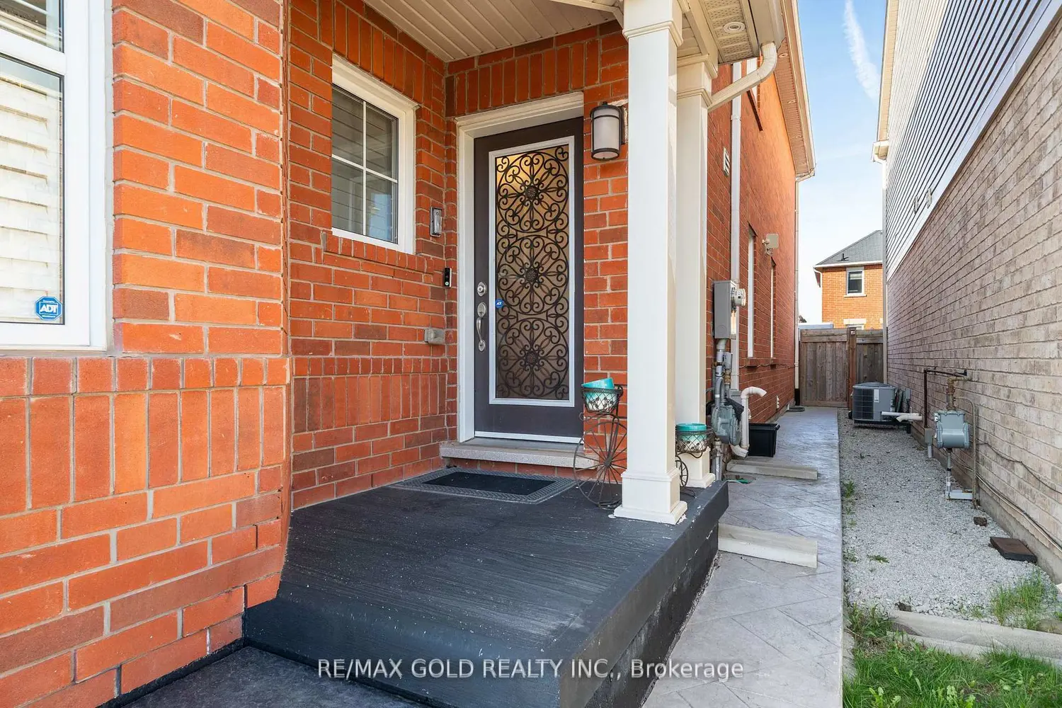 1035 Savoline Boulevard photo 3