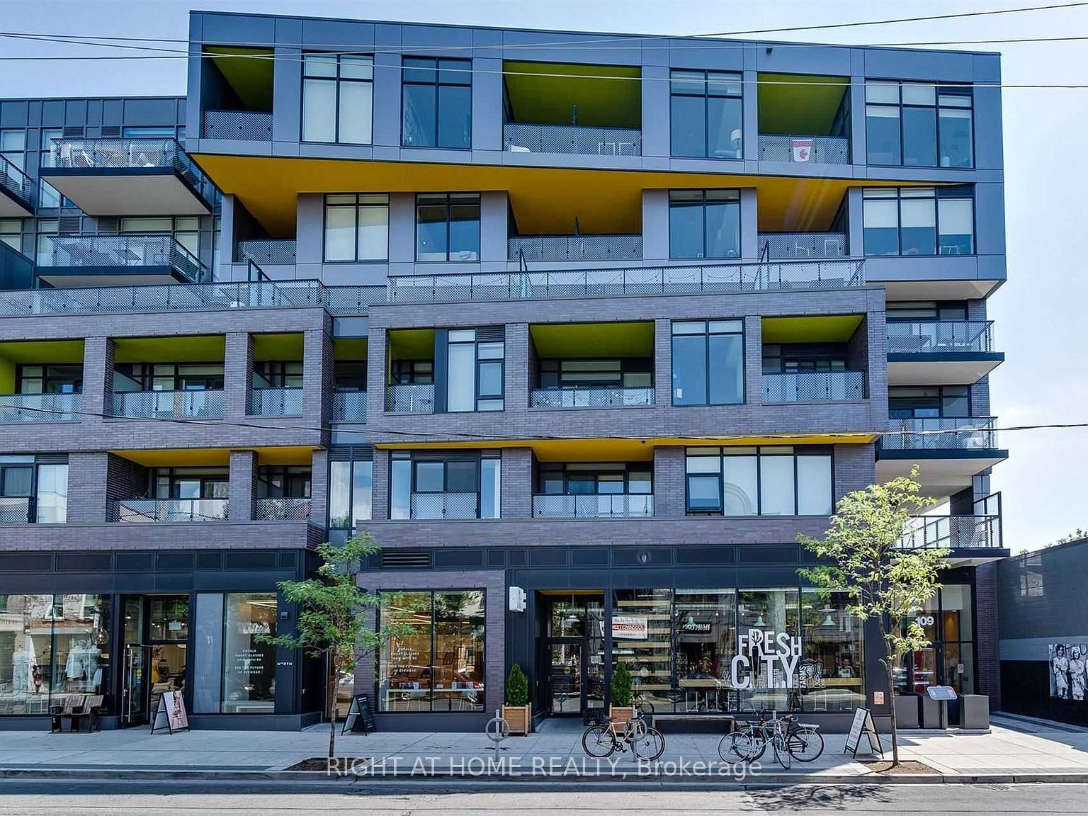 Additional image 2 of 209-109 Ossington Avenue, Toronto, ON, M6J 0G1