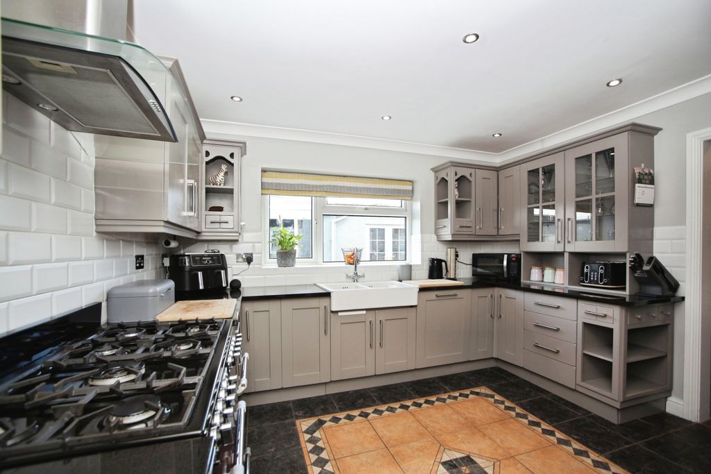 Additional image 8 of 3 bed terraced house for saleNorth Avenue, Bridgend CF33