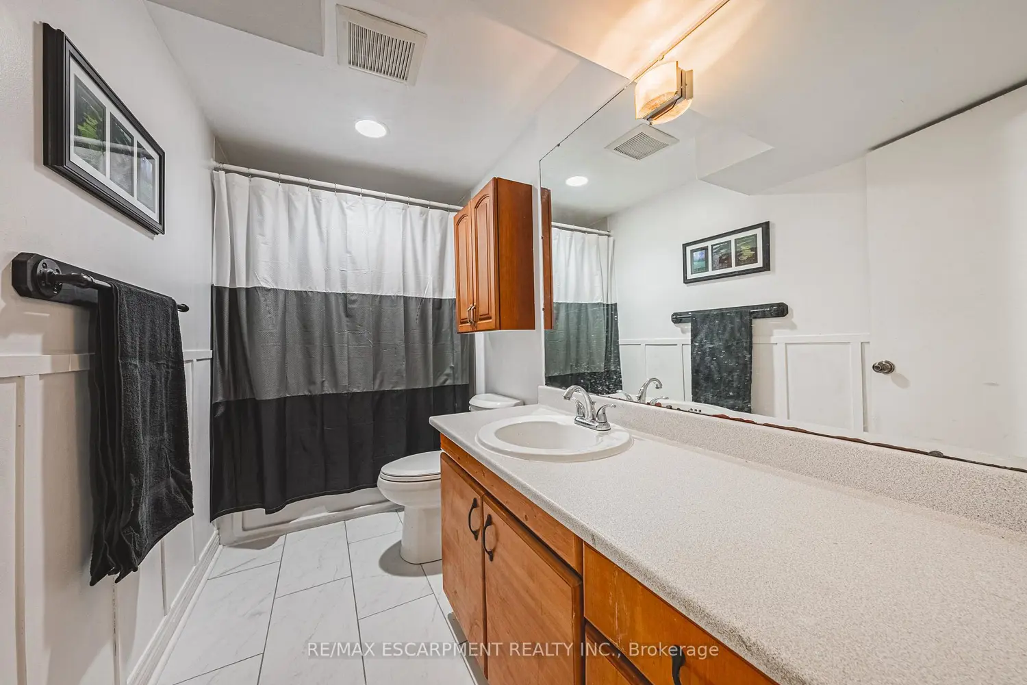 Additional image 16 of 2231 Sandringham Drive