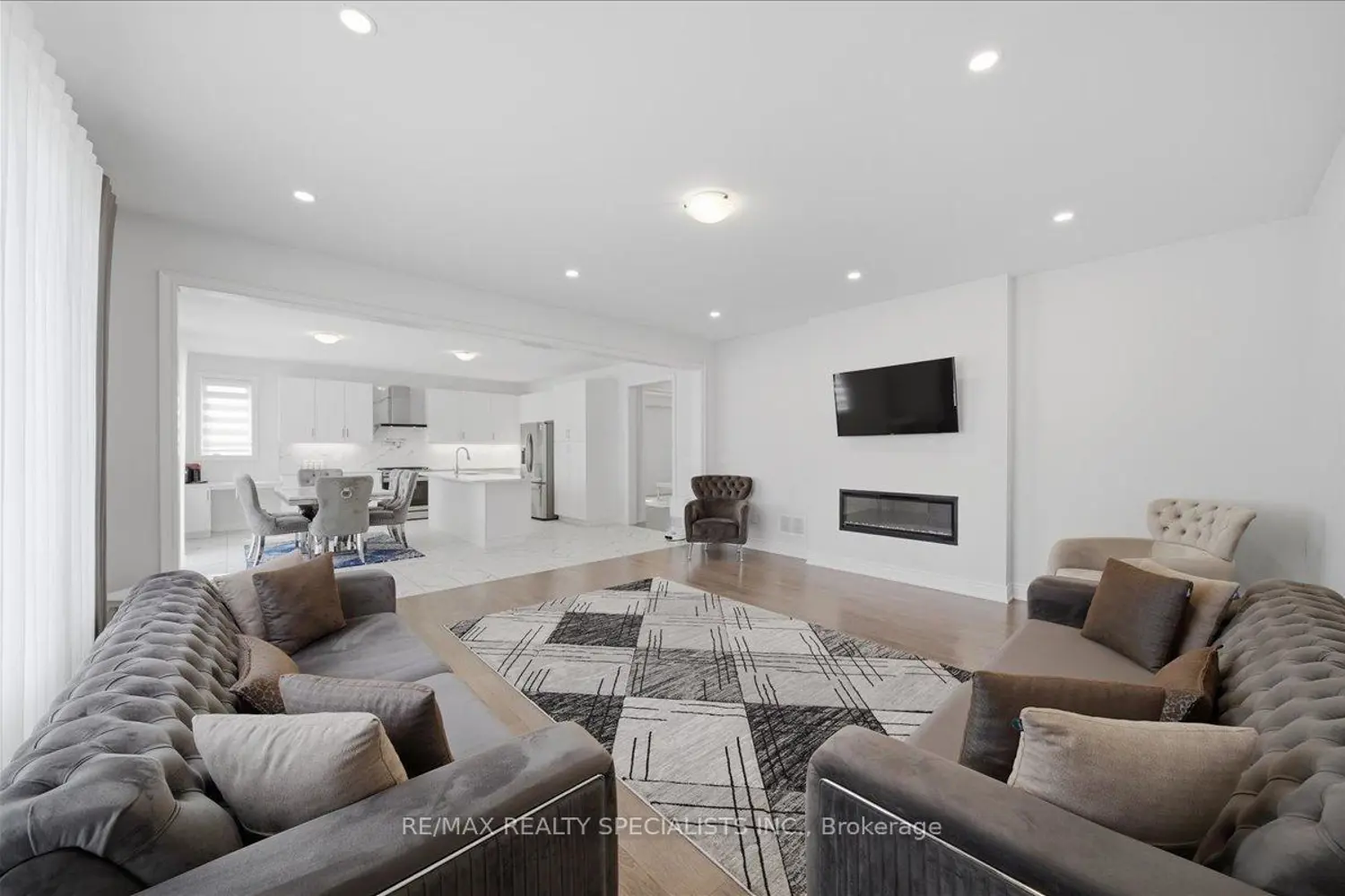 Additional image 9 of 1033 Langford Boulevard