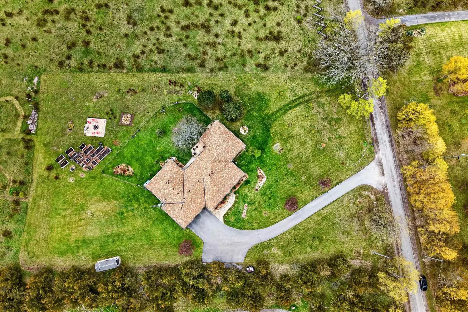 160 Mckinley Crossroad Cross